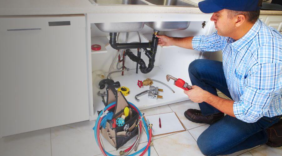 Professional emergency plumbing in Hayes, VA